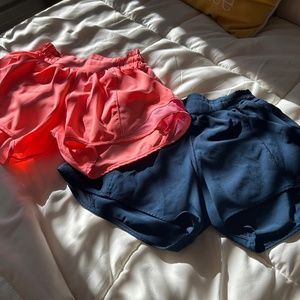 Lululemon Hotty Hot Low-Rised Lined Shorts